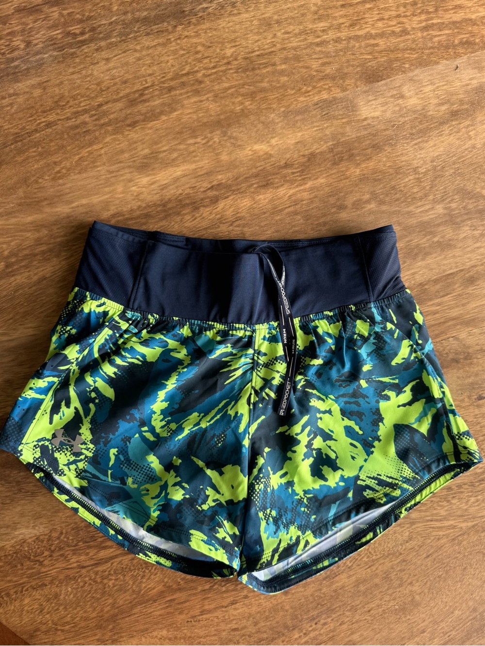 Under Armour Women’s Speedpocket Running Shorts XS Navy Neon Green Blue